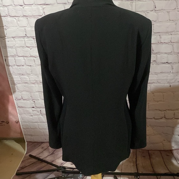 ZARA Like new black blazer. - Picture 3 of 5